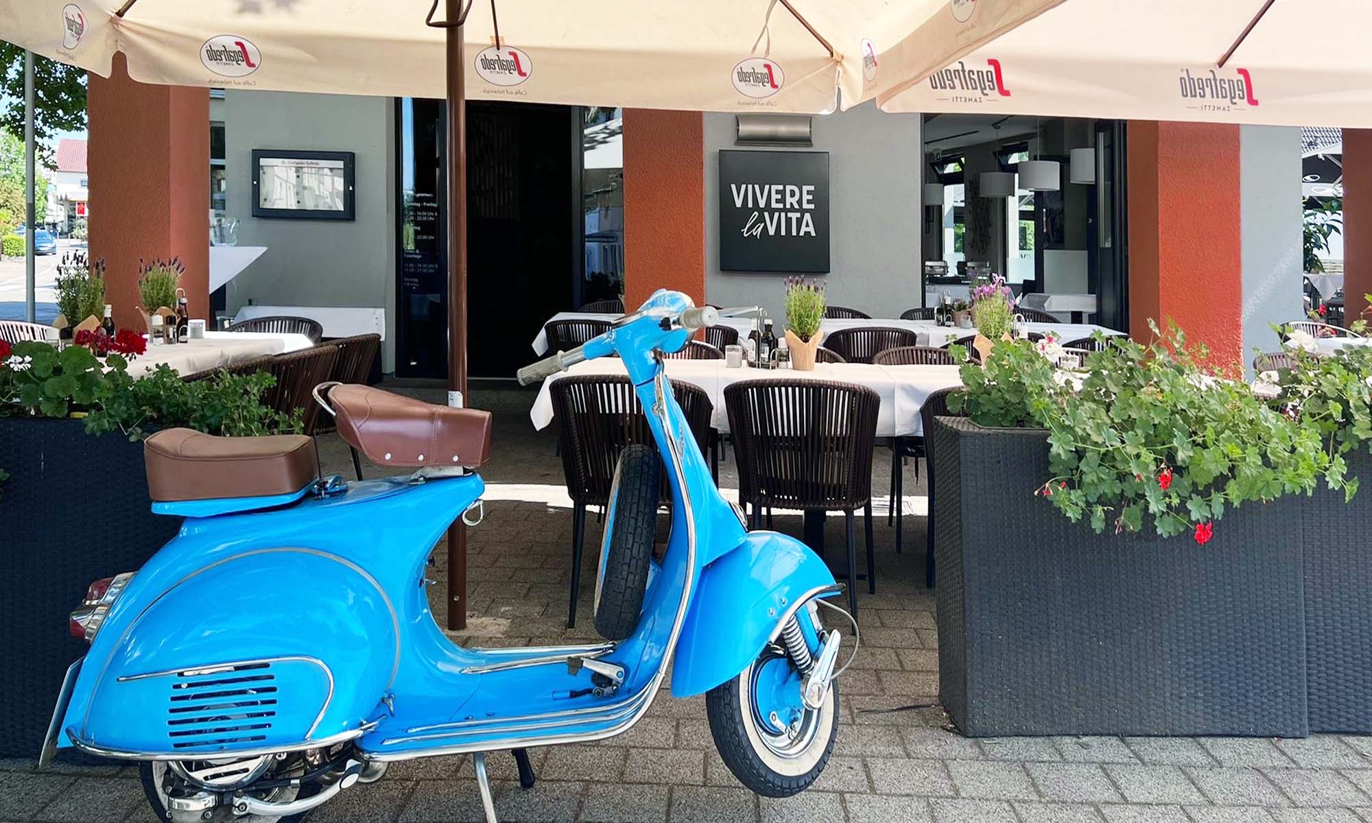 Vivere La Vita Ristorante Pizzeria Ditzingen Vespa